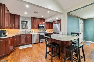 81 Summit Ave, Butler, NJ 07405 - Photo 6