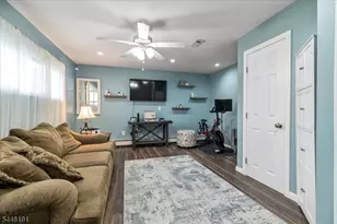 81 Summit Ave, Butler, NJ 07405 - Photo 2