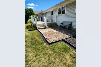 615 Ashland Rd, Middlesex, NJ 08846 - Photo 4