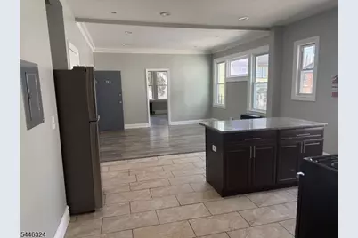 18 Breckenridge Ter, Irvington, NJ 07111 - Photo 2