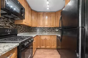10- C Haven Dr, Old Bridge Township, NJ 07747 - Photo 10