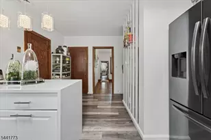 459 Twin Oaks Rd, Union Township, NJ 07083 - Photo 18