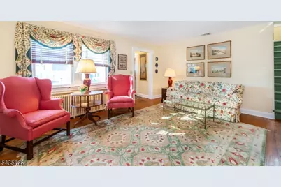 15 Glenwood St, Clifton, NJ 07013 - Photo 8