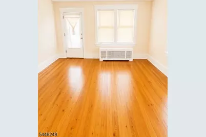 243 Monmouth St, Hightstown, NJ 08520 - Photo 10