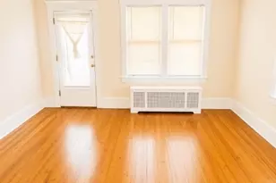 243 Monmouth St, Hightstown, NJ 08520 - Photo 10