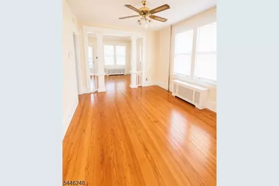 243 Monmouth St, Hightstown, NJ 08520 - Photo 8