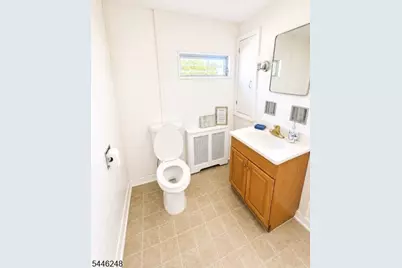243 Monmouth St, Hightstown, NJ 08520 - Photo 6