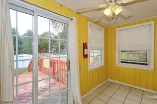 689 Crescent Dr, Bound Brook, NJ 08805 - Photo 4