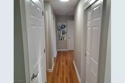 3 Meadow Brook Rd, Raritan Township, NJ 08822 - Photo 20