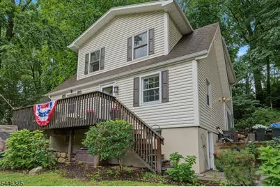 28 Long View Trl, Denville, NJ 07834 - Photo 1