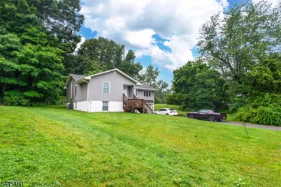 2 Glen Rd N, Vernon, NJ 07422 - Photo 2
