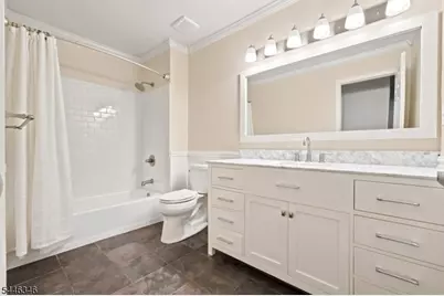 50 Pine St #6i2, Montclair, NJ 07042 - Photo 16