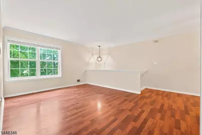 50 Pine St #6i2, Montclair, NJ 07042 - Photo 4