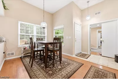 246 Long Meadow Rd, Bedminster Township, NJ 07921 - Photo 10