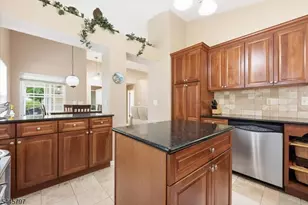 246 Long Meadow Rd, Bedminster Township, NJ 07921 - Photo 8