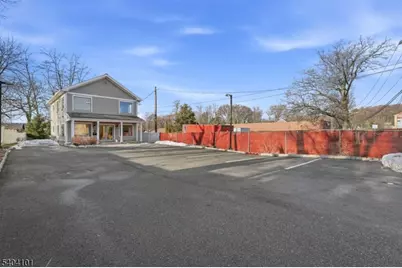 2932 Vauxhall Rd, Union Township, NJ 07088 - Photo 30
