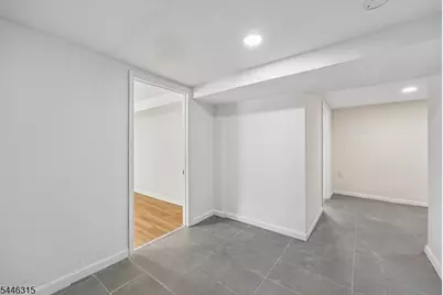 21 East 5th St, Clifton, NJ 07011 - Photo 44