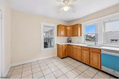 21 East 5th St, Clifton, NJ 07011 - Photo 10