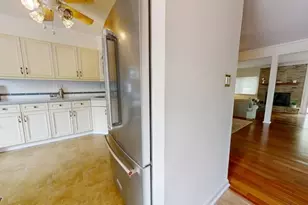 81 Chelsea Way, Bridgewater, NJ 08807 - Photo 4