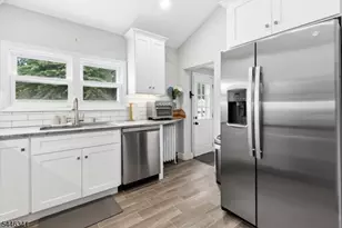 15 Profitt Ave, Springfield, NJ 07081 - Photo 12