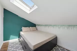 598 Van Houten Ave, Clifton, NJ 07013 - Photo 10