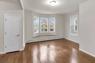 87 N 19th St, East Orange, NJ 07017 - Photo 4