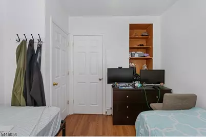 83 Westminster Pl, Garfield, NJ 07026 - Photo 16