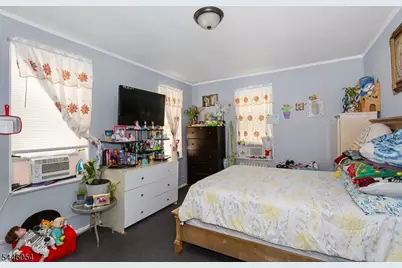 83 Westminster Pl, Garfield, NJ 07026 - Photo 32