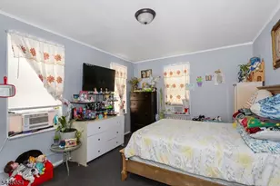 83 Westminster Pl, Garfield, NJ 07026 - Photo 32