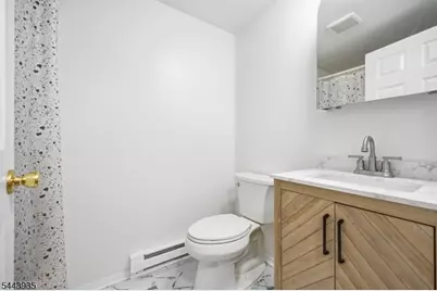 21 N 13th St, Newark, NJ 07107 - Photo 18