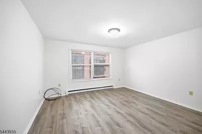 21 N 13th St, Newark, NJ 07107 - Photo 10