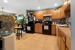 21 Stone Hill Rd, Hardyston Township, NJ 07419 - Photo 8