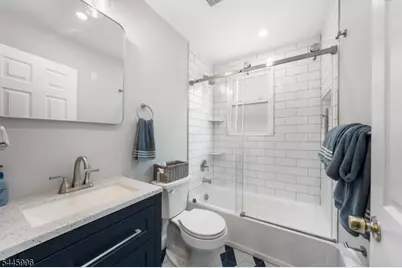 315 Florence Ave, Hillside, NJ 07205 - Photo 8