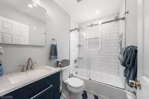 315 Florence Ave, Hillside, NJ 07205 - Photo 8