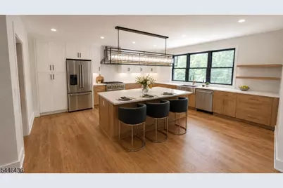 4 Atkins Ct, Clifton, NJ 07013 - Photo 4