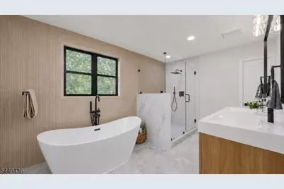 4 Atkins Ct, Clifton, NJ 07013 - Photo 20