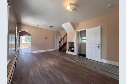 748 Trumbull St #2, Elizabeth, NJ 07201 - Photo 2