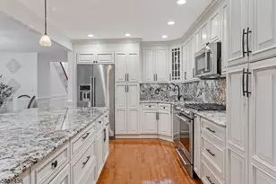 22 Averell Dr, Parsippany, NJ 07950 - Photo 2