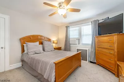 289 Paterson Avenue, Paterson, NJ 07502 - Photo 10