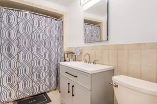 289 Paterson Ave, Paterson, NJ 07502 - Photo 12