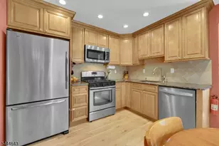 1430 Magnolia Ln, Branchburg Township, NJ 08876 - Photo 2