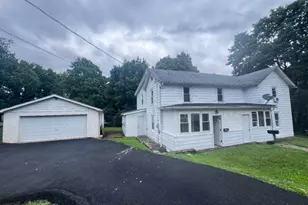 209 W Chrystal St Ab, Dover, NJ 07801 - Photo 2