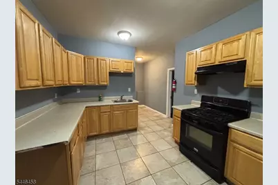 476 South 18th Street, Newark, NJ 07103 - Photo 10