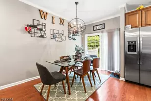 18 Bahr Cir, Verona, NJ 07044 - Photo 6