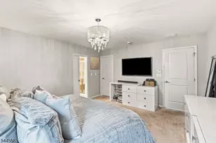 18 Bahr Cir, Verona, NJ 07044 - Photo 18
