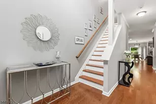 18 Bahr Cir, Verona, NJ 07044 - Photo 12