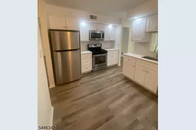11D Heritage Dr #11D, Chatham Township, NJ 07928 - Photo 10