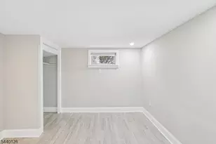 423 E Lincoln Ave, Roselle Park, NJ 07204 - Photo 16