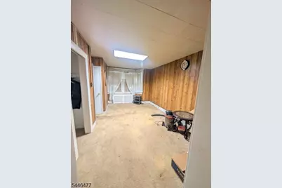 117 Carnegie Ave, East Orange, NJ 07018 - Photo 4