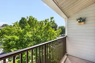 189 Irving Pl, Bernards Township, NJ 07920 - Photo 18